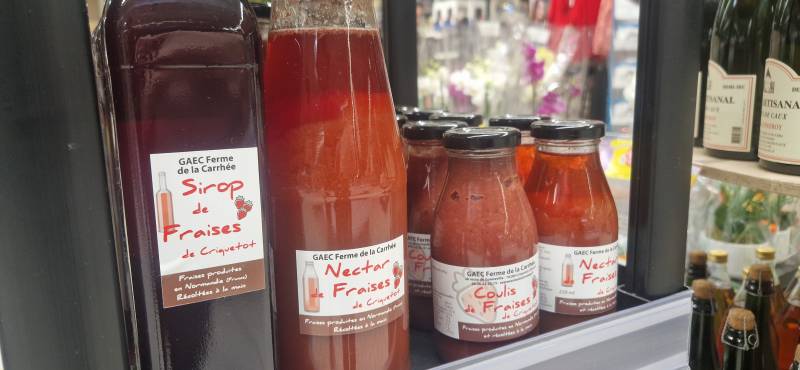 Déguster des fraises de producteurs locaux à Fécamp