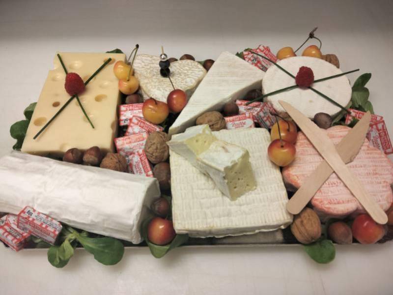 Vente de plateaux de fromage pour repas assis avec des produits normands proche de Veulettes sur Mer 76
