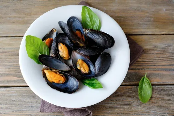 Trouver un professionnel pour manger les meilleures Moules de Bouchot à Fécamp